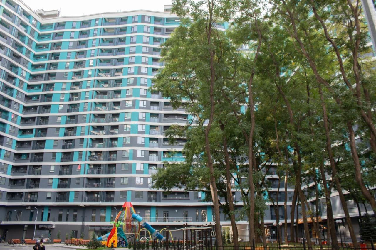 Oasis Premium Class 1Bd Apartment With Living Room 基希讷乌 外观 照片